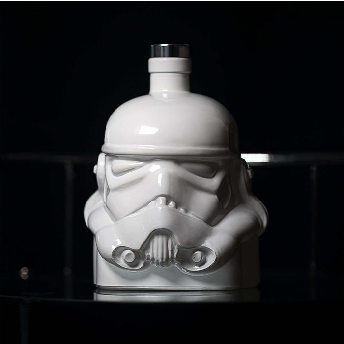 Original Stormtrooper Decanter Special Edition White – 750ml Flint Glass, Stormtrooper Helmet Design, with Steel Cork Seal.